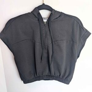 Gymshark Black Cropped Short-Sleeve Half-Zip Hoodie